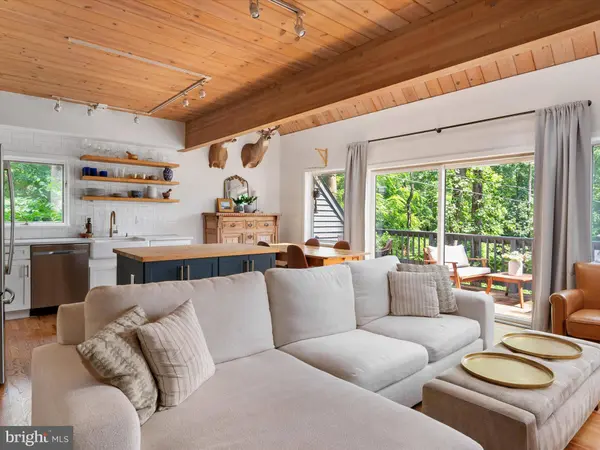 1755 ROBINHOOD RD, Annapolis, MD 21401