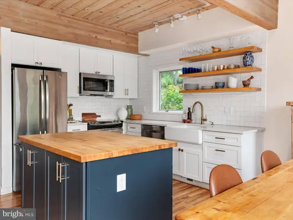 1755 ROBINHOOD RD, Annapolis, MD 21401