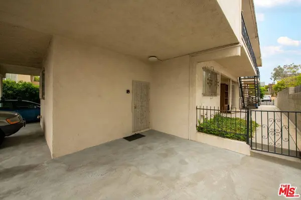 1810 12th St, Santa Monica, CA 90404