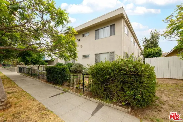 1810 12th St, Santa Monica, CA 90404