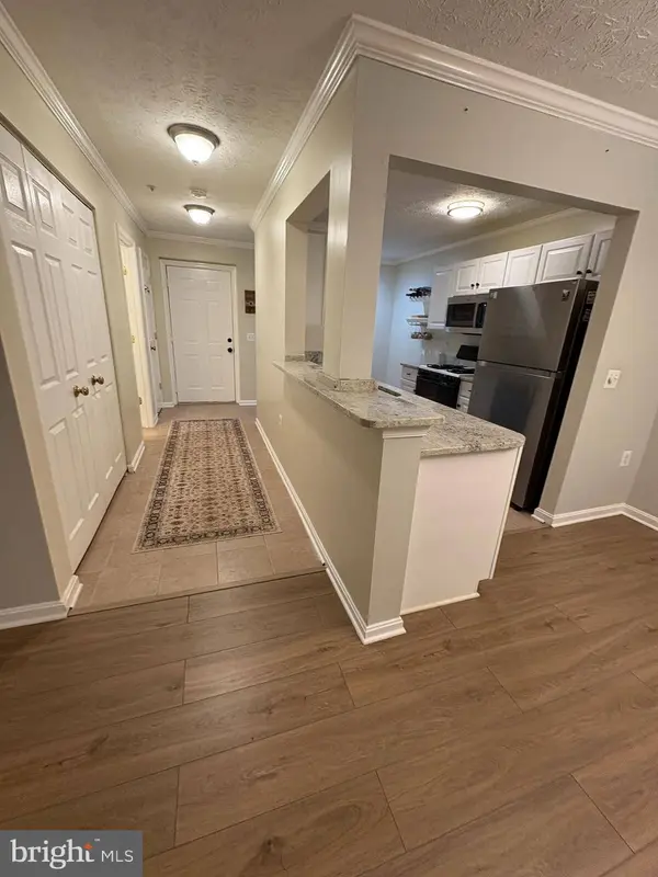653 BURTONS COVE WAY #1, Annapolis, MD 21401