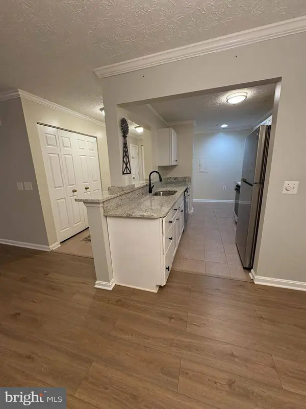 653 BURTONS COVE WAY #1, Annapolis, MD 21401