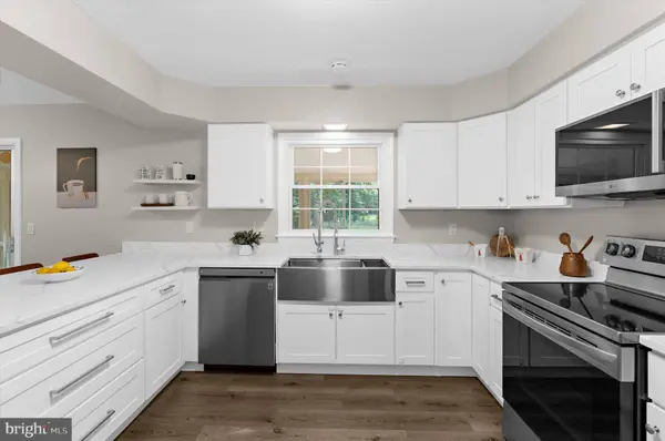 176 CARDAMON DR, Edgewater, MD 21037