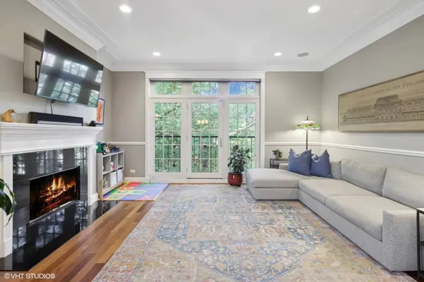 3546 N Fremont ST #4N, Chicago, IL 60657