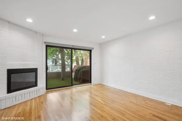 3759 N Kenmore AVE #A, Chicago, IL 60613