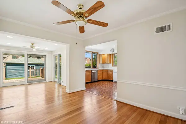 6118 N Legett AVE, Chicago, IL 60646