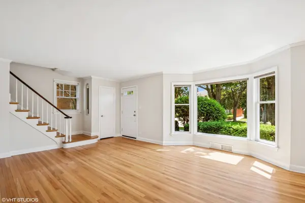 6118 N Legett AVE, Chicago, IL 60646