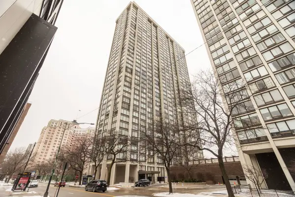 5455 N Sheridan RD #2511, Chicago, IL 60640