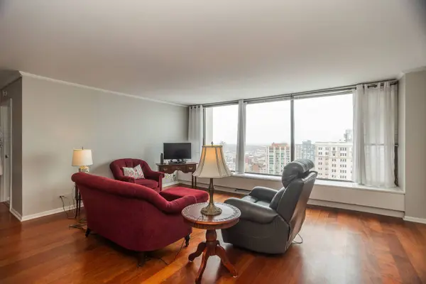 5455 N Sheridan RD #2511, Chicago, IL 60640
