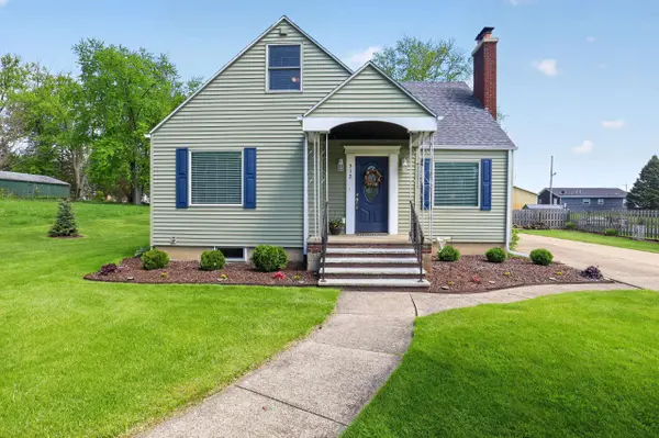 312 S Cleveland Street, Galien, MI 49113