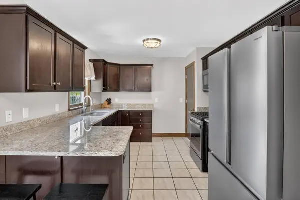 312 S Cleveland Street, Galien, MI 49113