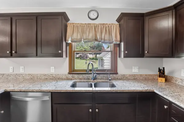 312 S Cleveland Street, Galien, MI 49113