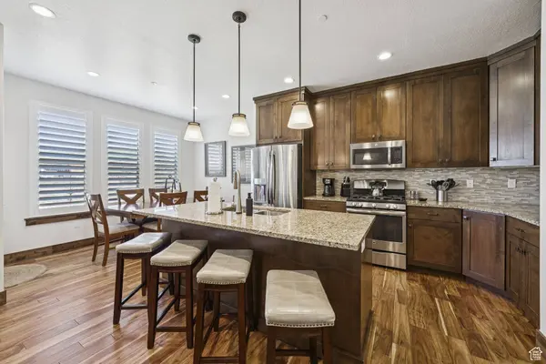 912 W ABIGAIL DR, Hideout, UT 84036