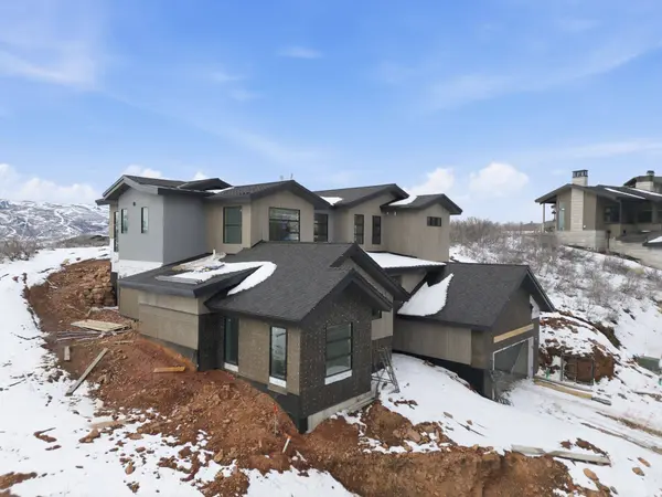11321 N SOARING HAWK LN #3, Hideout, UT 84036