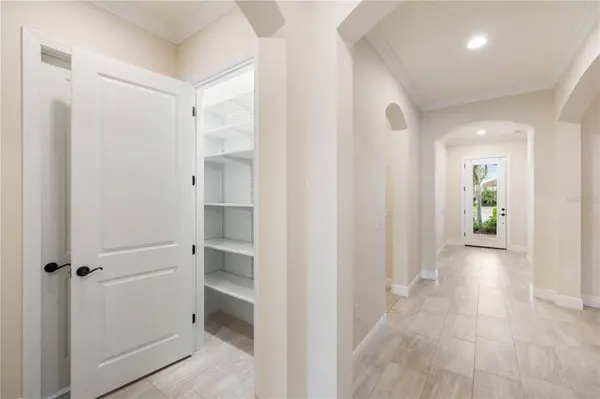 23823 WAVERLY CIR, Venice, FL 34293