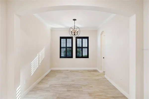 23823 WAVERLY CIR, Venice, FL 34293