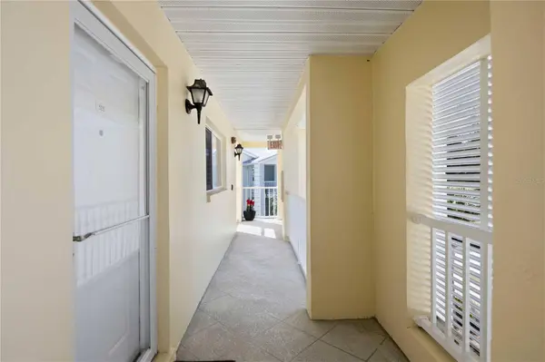 406 CERROMAR CIR N #328, Venice, FL 34293