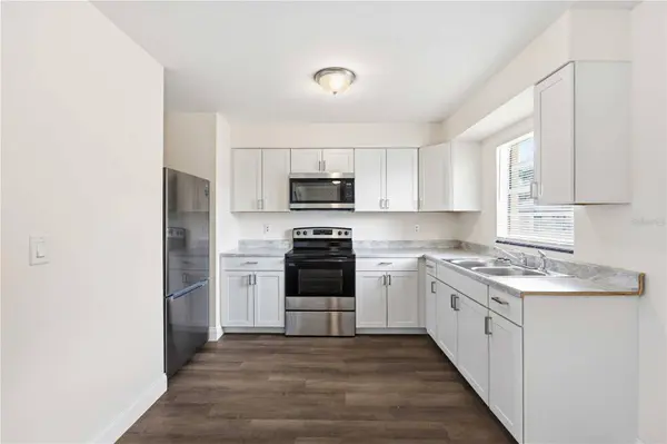 3012 CLAY CIR, Sarasota, FL 34234