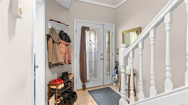 2843 Leigh Rd, Langford, BC V9B 4G5