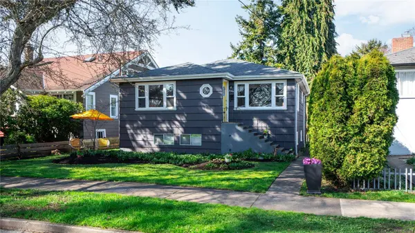 244 Linden Ave, Victoria, BC V8V 4E5