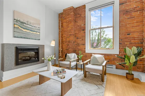 610 Johnson St #203, Victoria, BC V8W 1M4