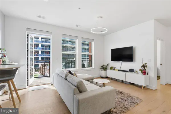 1411 KEY BLVD #206, Arlington, VA 22209