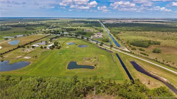 1900 SW Trailside RUN, Stuart, FL 34997