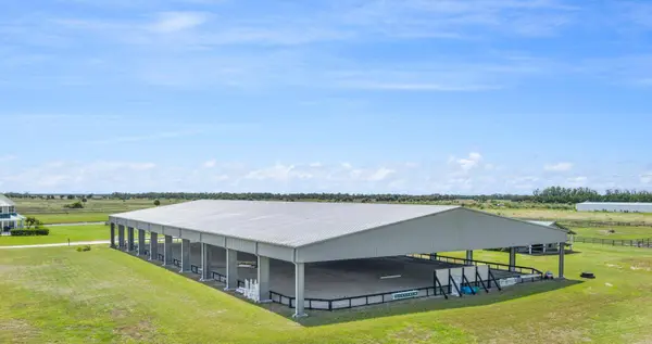 13700 SW Groveside DR, Stuart, FL 34997