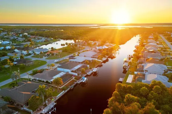 17156 SEASHORE AVE, Port Charlotte, FL 33948