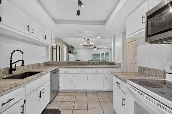 4506 NE 8TH PL, Ocala, FL 34470