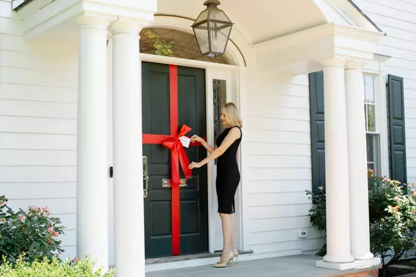 What Happens After You Accept an Offer on Your Home?