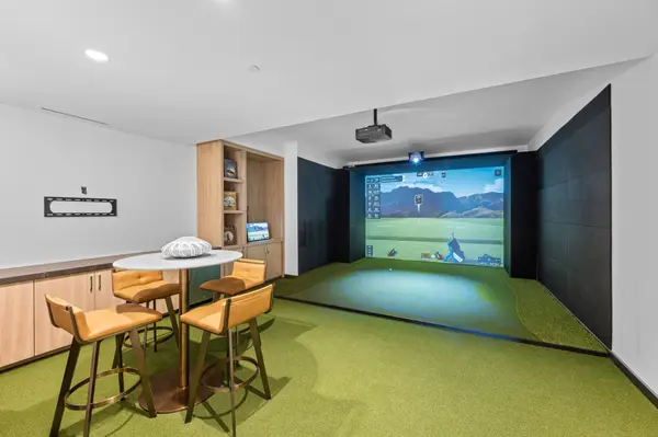 Golf simulator