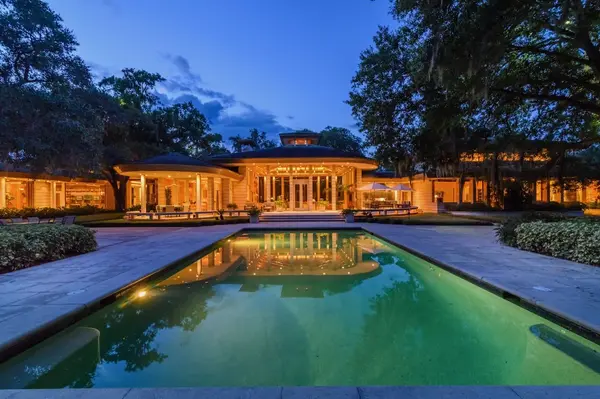 feature image of How a Carrollwood Home Became the Neighborhood’s Highest-Priced Sale: A Case Study in Pricing Without Comps