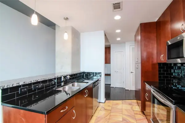 777 N ASHLEY DR #2608, Tampa, FL 33602