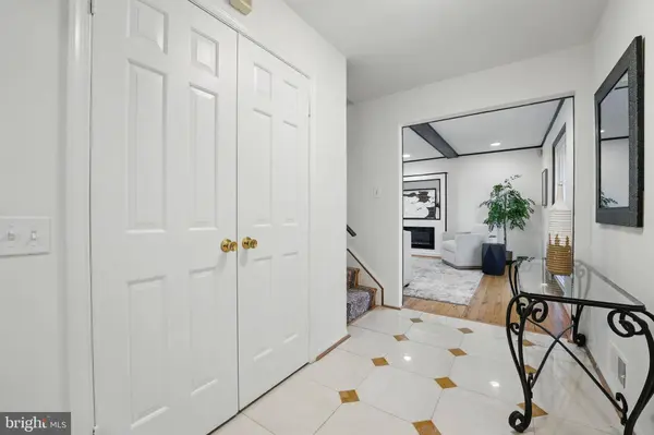 12721 HUNTSMAN WAY, Potomac, MD 20854