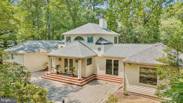 926 SAIGON RD, Mclean, VA 22102