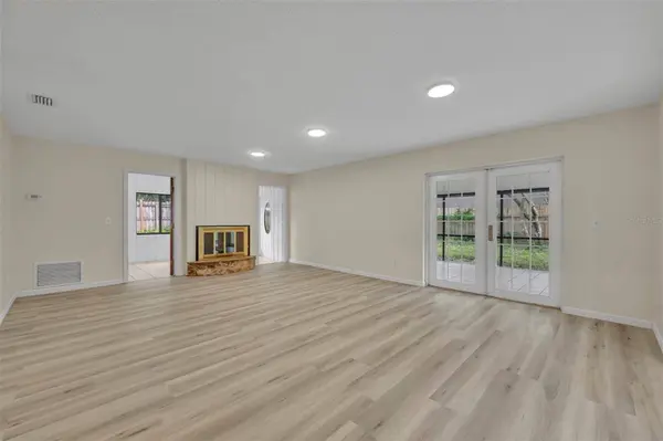 335 SANDPIPER DR, Casselberry, FL 32707