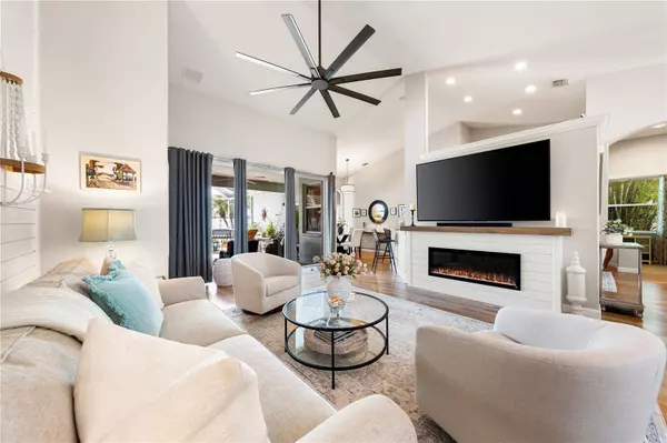 6750 64TH TER E, Bradenton, FL 34203