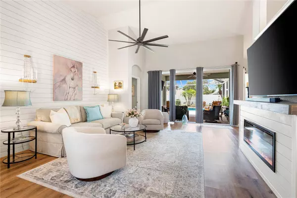 6750 64TH TER E, Bradenton, FL 34203