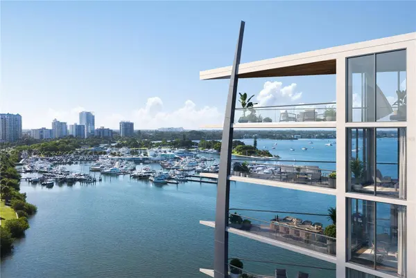 688 GOLDEN GATE POINT #201, Sarasota, FL 34236