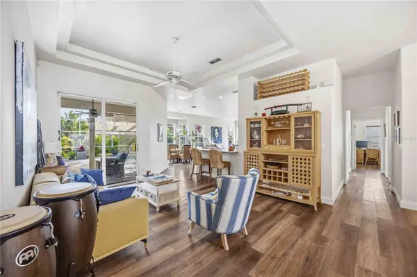 1223 WHITNEY DR, Venice, FL 34292