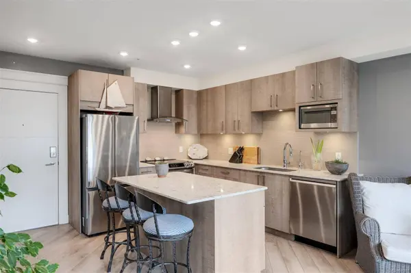 300 Michigan St #303, Victoria, BC V8V 1R5