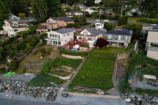 4971 Cordova Bay Rd, Saanich, BC V8Y 2K1