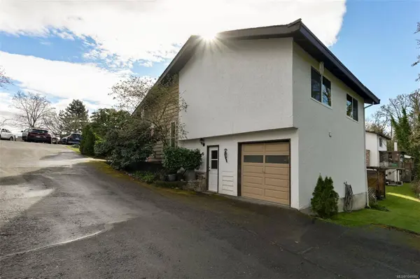 6172 Alington Rd ##12, Duncan, BC V9L 2E9