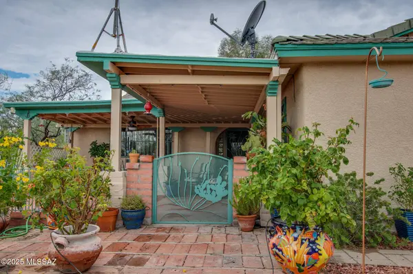 17006 S La Canada Drive, Sahuarita, AZ 85629