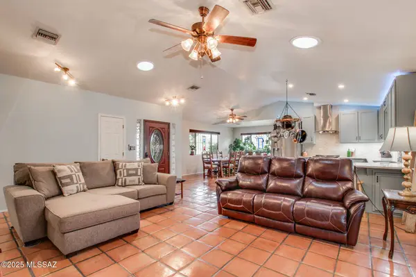 17006 S La Canada Drive, Sahuarita, AZ 85629