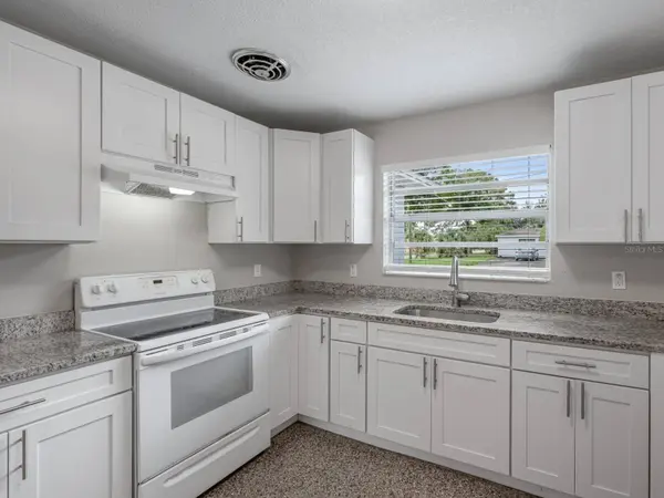 3301 W LOUISIANA AVE, Tampa, FL 33614