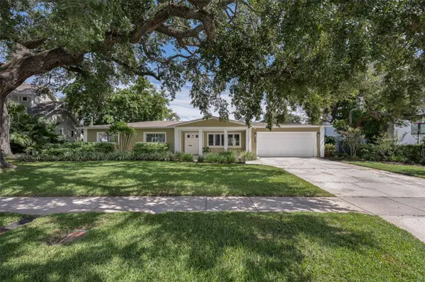 628 RIVIERA DR, Tampa, FL 33606
