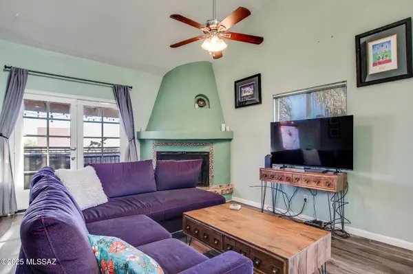 8271 N Oracle Road #APT 252, Tucson, AZ 85704