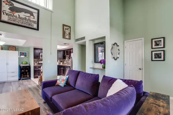 8271 N Oracle Road #APT 252, Tucson, AZ 85704